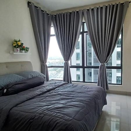 Homestay Arc Austin Hills Jb 4-5Pax Johor Bahru Buitenkant foto